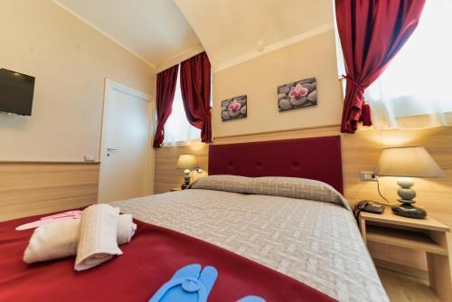 Hotel Manzoni Roma Esterno foto